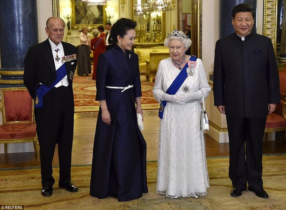 外媒:習近平訪英成果豐碩務實 開啟中英關系新時代