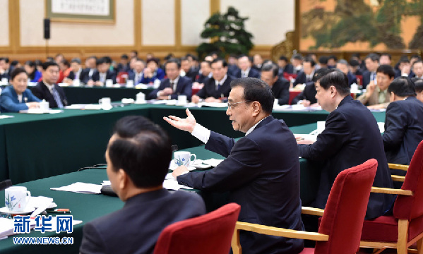 李克強(qiáng)：加快新舊動(dòng)能接續(xù)轉(zhuǎn)換 促進(jìn)中國經(jīng)濟(jì)穩(wěn)增長增效益上水平