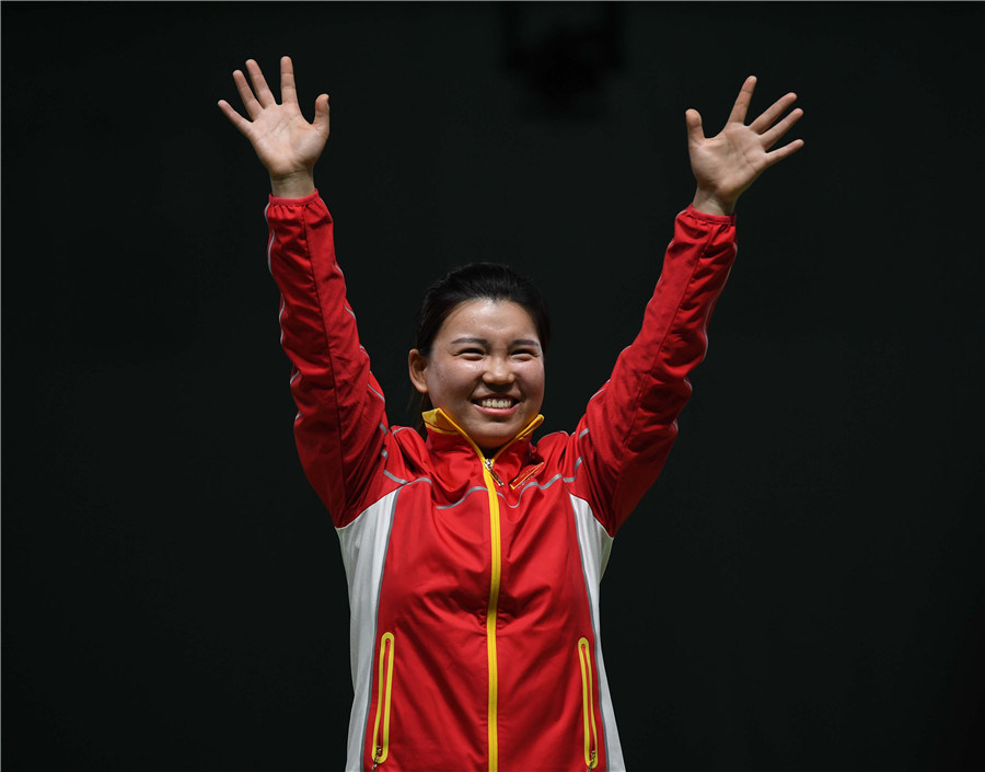 中國首金！ 張夢(mèng)雪女子十米氣手槍奪冠