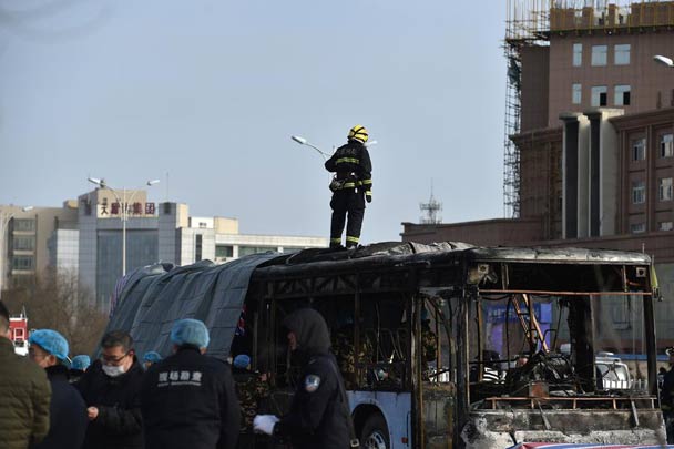 銀川公交車火災遇難人數上升至17人 警方證實為縱火犯罪