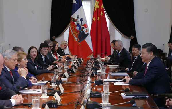 習近平同智利總統巴切萊特舉行會談