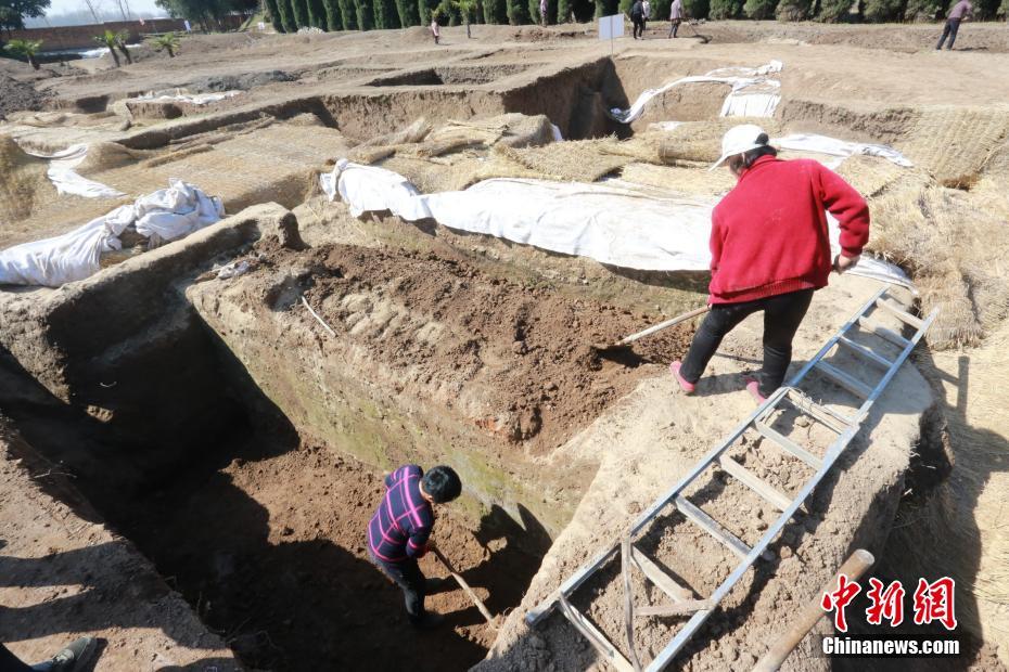 河南發掘4000多年前陶質排水管道