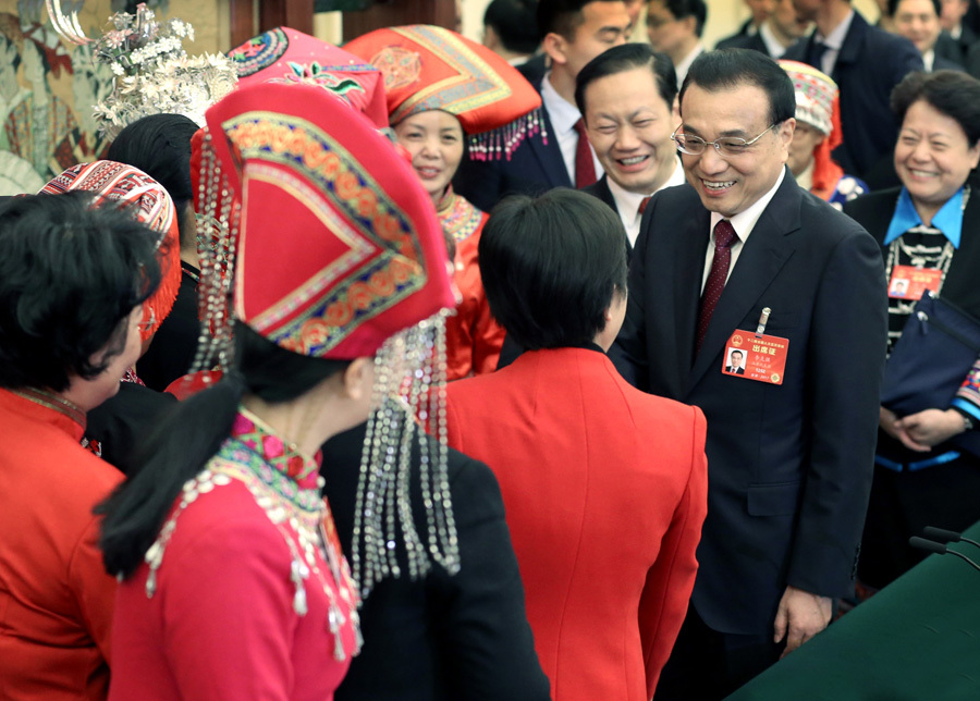 李克強：“民族邊疆地區(qū)”不能省，重要的話要說三遍