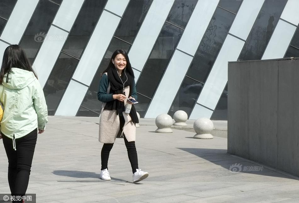 女孩追逐夢(mèng)想從媒體離職 轉(zhuǎn)型當(dāng)瑜伽教練
