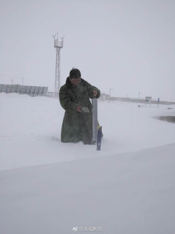 西藏多地出現特大暴雪 積雪半米厚（組圖）