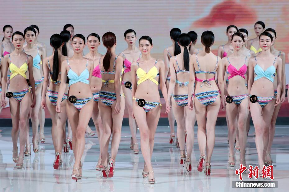 中國(guó)超級(jí)模特大賽舉行 滿眼都是大長(zhǎng)腿！