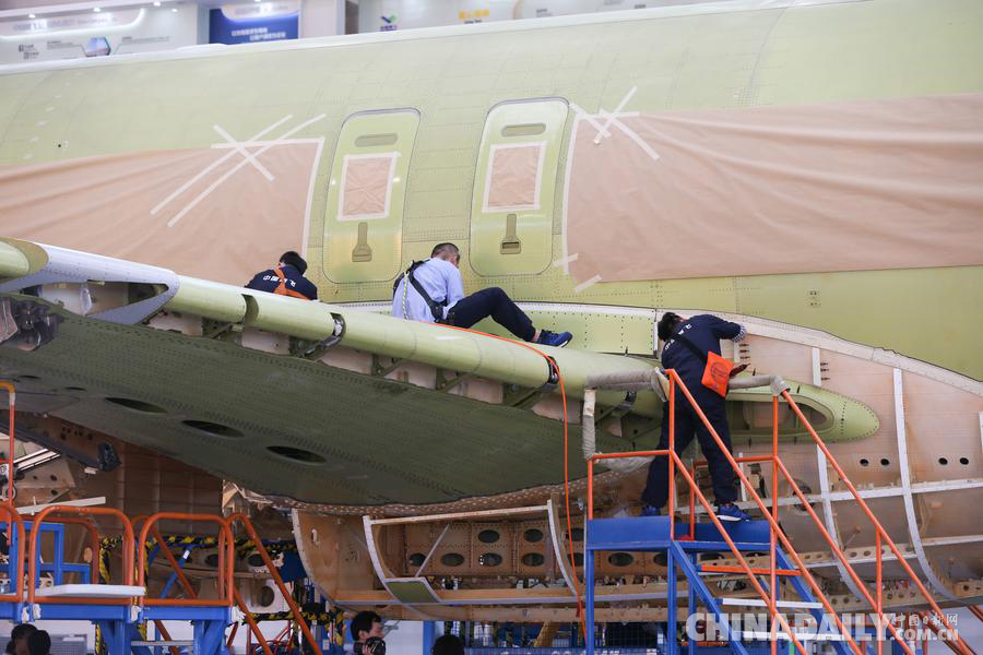 C919 你不是一架飛機在戰斗