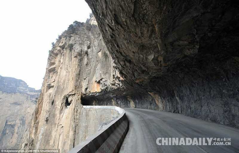天險公路成“網紅”（組圖）