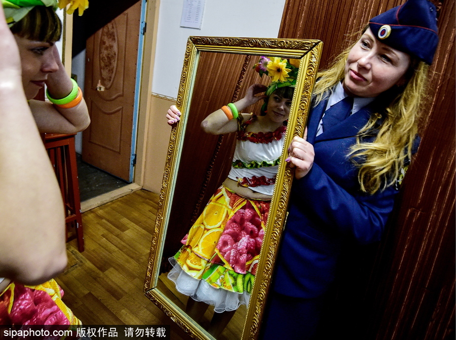 不輸超模！俄羅斯女子監獄舉行時裝秀