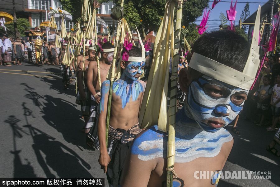 巴厘島藝術節開幕游行 讓你領略不一樣的巴厘風情