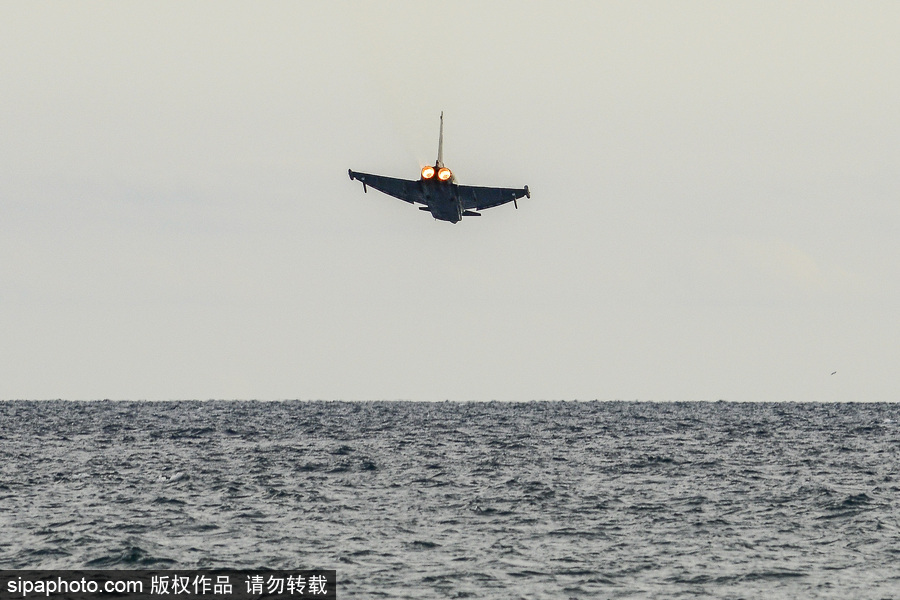意大利飛行表演空軍戰斗機墜海 飛行員遇難