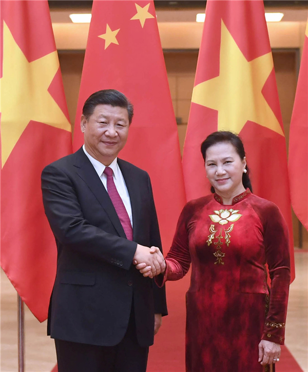 習(xí)近平會見越南國會主席阮氏金銀