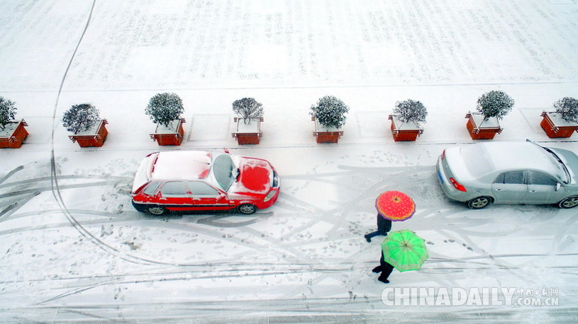 直擊我國多地迎來強(qiáng)降雪