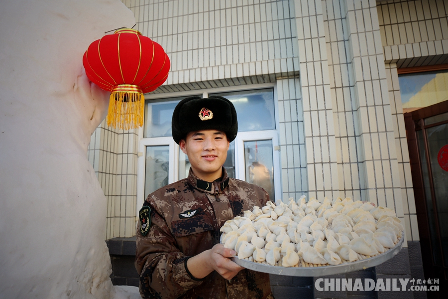 雪域邊關“新春餃子”進軍營 -27℃“天然冰柜”分分鐘速凍