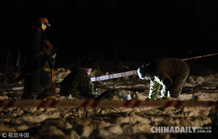 俄羅斯載71人客機墜毀無人生還 雪地發現飛機殘骸