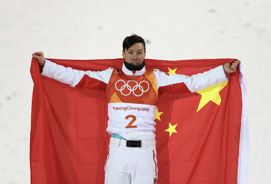 雪上沖金再失利 空中技巧男隊還需苦練內功