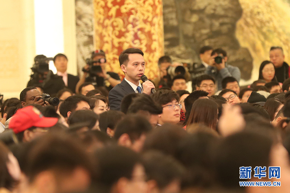 李克強(qiáng)：只要是為了人民的利益，我們?nèi)f難不辭萬險不避