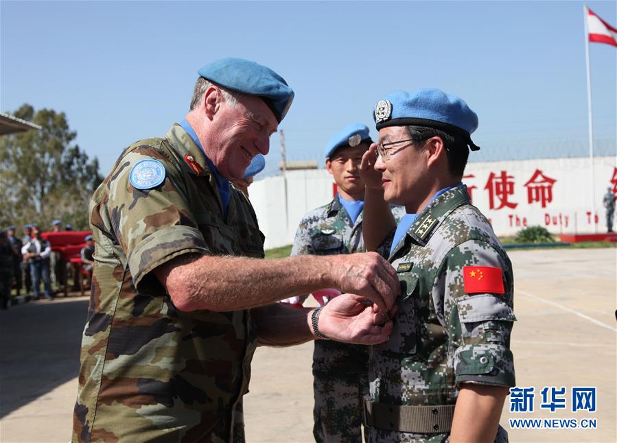 中國赴黎維和官兵榮獲聯合國“和平榮譽勛章”