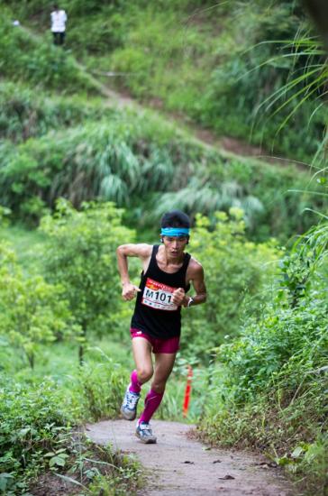 2018年中國山地馬拉松系列賽-重慶黔江站（國際賽）鳴槍起跑