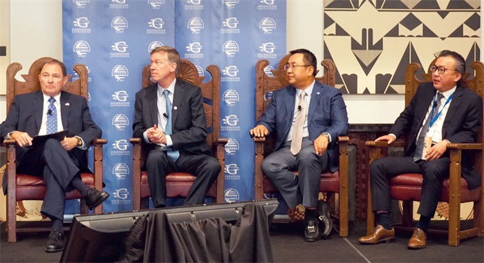 多位美國州長相聚新墨西哥州 呼吁美國不應“閉關鎖國” 中美應盡快解決貿易爭端