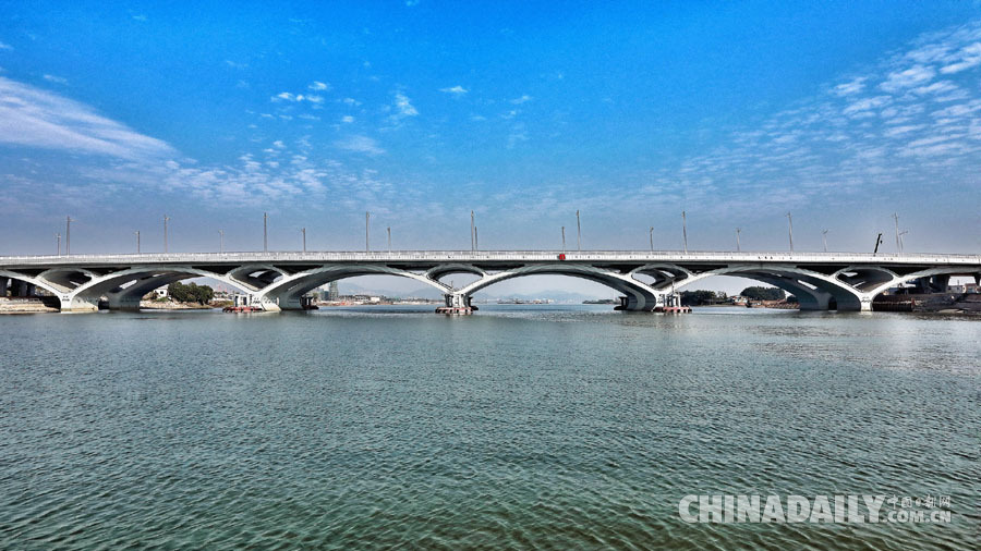 南沙的橋：縱貫灣區通世界