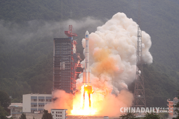 我國(guó)成功發(fā)射第三十五、三十六顆北斗導(dǎo)航衛(wèi)星